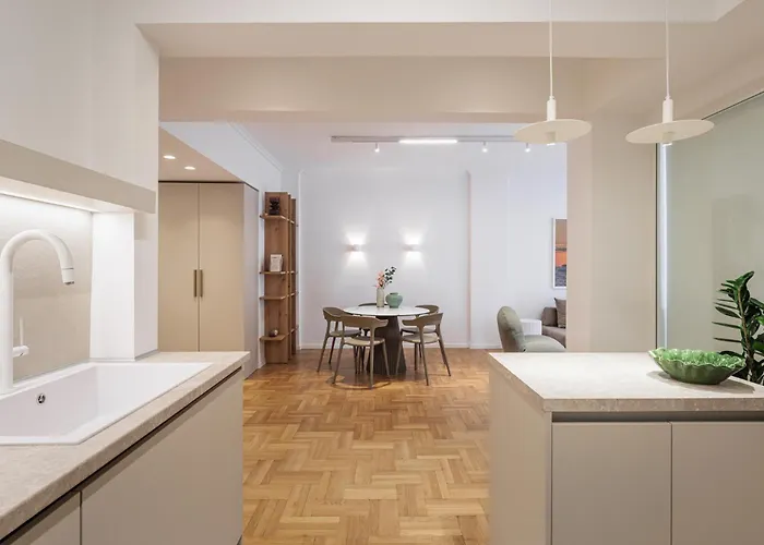 F & B Collection - Elegant 2 Bedroom * Tesalónica