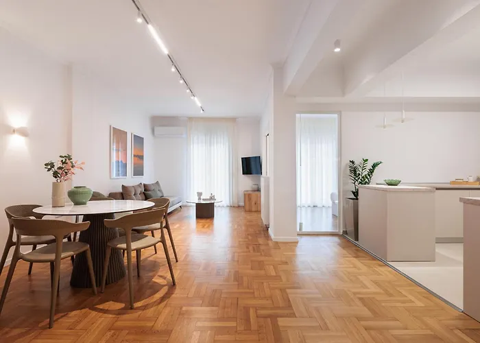 F & B Collection - Elegant 2 Bedroom Apartman Szaloniki