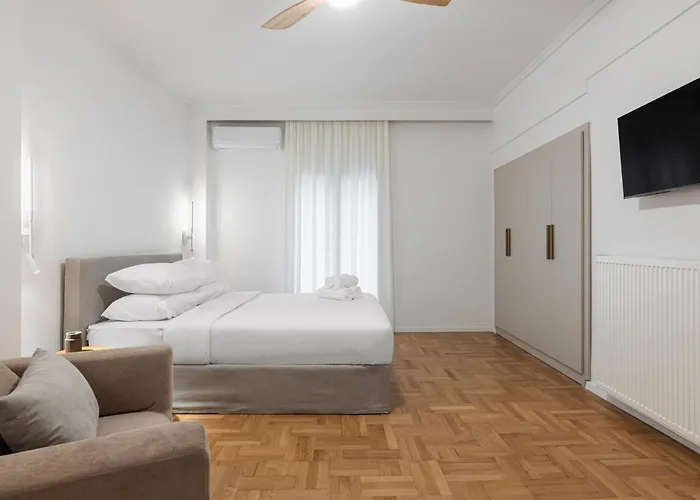 F & B Collection - Elegant 2 Bedroom *