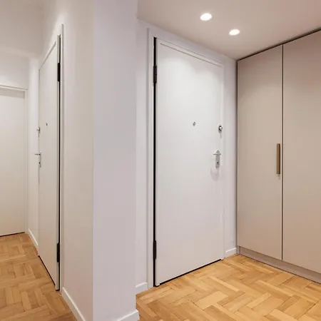F & B Collection - Elegant 2 Bedroom Appartamento